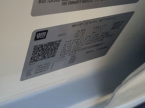 Used 2023 Chevrolet Silverado 1500 RST w/ Redline Edition image 32