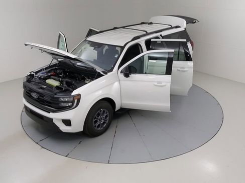 New 2025 Ford Expedition Max Active image 55
