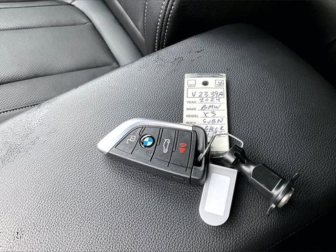 Used 2024 BMW X3 xDrive30i w/ Convenience Package image 34