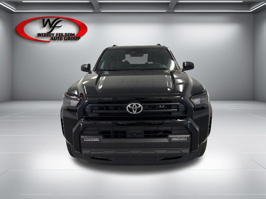 Used 2025 Toyota 4Runner SR5 AWD/4WD image 2