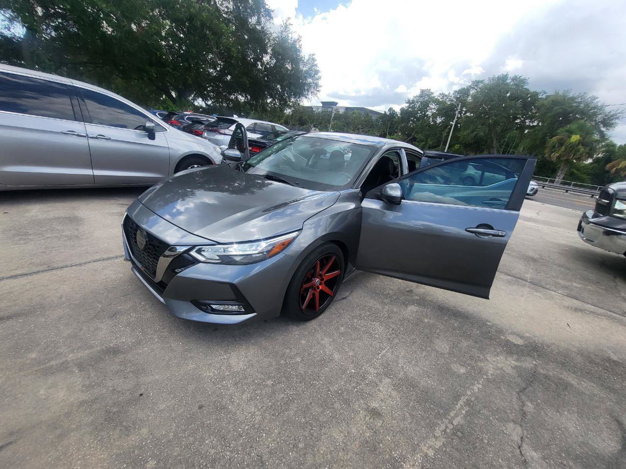 Used 2021 Nissan Sentra SR FWD image 46