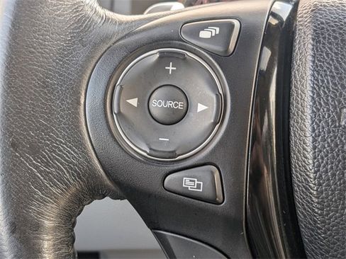 Used 2016 Honda Pilot Touring image 27