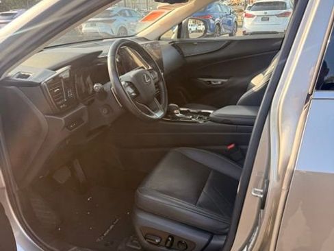 Used 2024 Lexus NX 350h AWD w/ Vision Package image 11