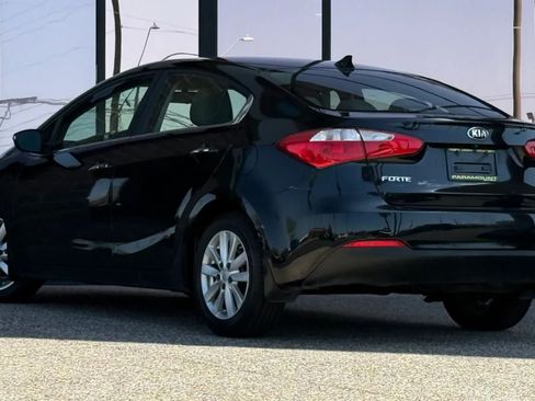 Used 2014 Kia Forte EX FWD image 7