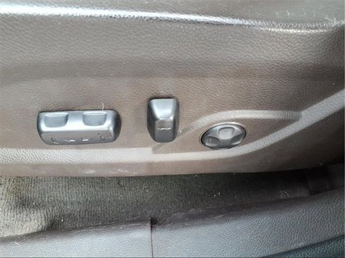 Used 2017 Hyundai Santa Fe Sport image 13