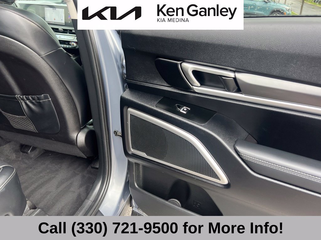 Used 2024 Kia Telluride LX FWD image 56