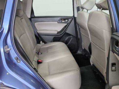 Used 2016 Subaru Forester 2.5i Limited AWD/4WD image 19