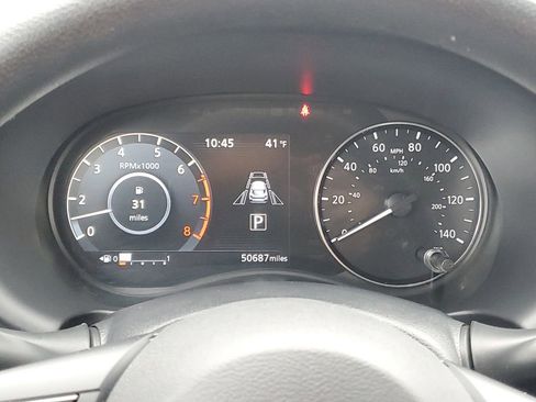 Used 2023 Nissan Kicks SV image 15