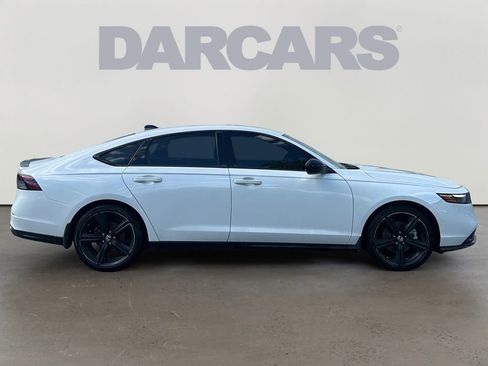 Used 2023 Honda Accord Sport image 8