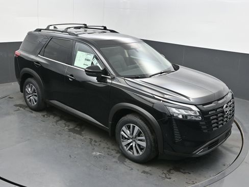 New 2026 Nissan Pathfinder SL FWD image 31