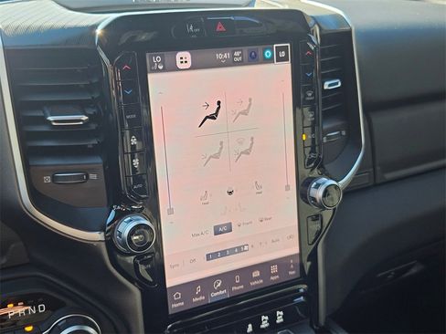 New 2026 RAM 1500 4x4 Crew Cab image 27