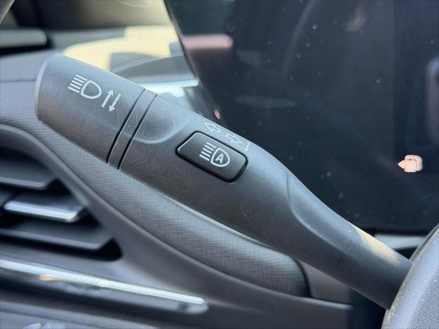 Used 2026 Buick Envista Preferred w/ Advanced Safety Package FWD image 25