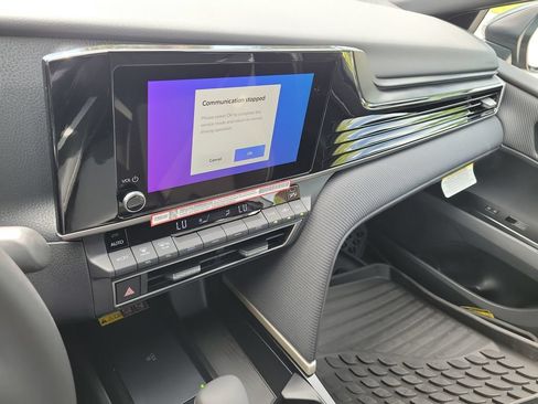 New 2026 Toyota Camry SE FWD image 14