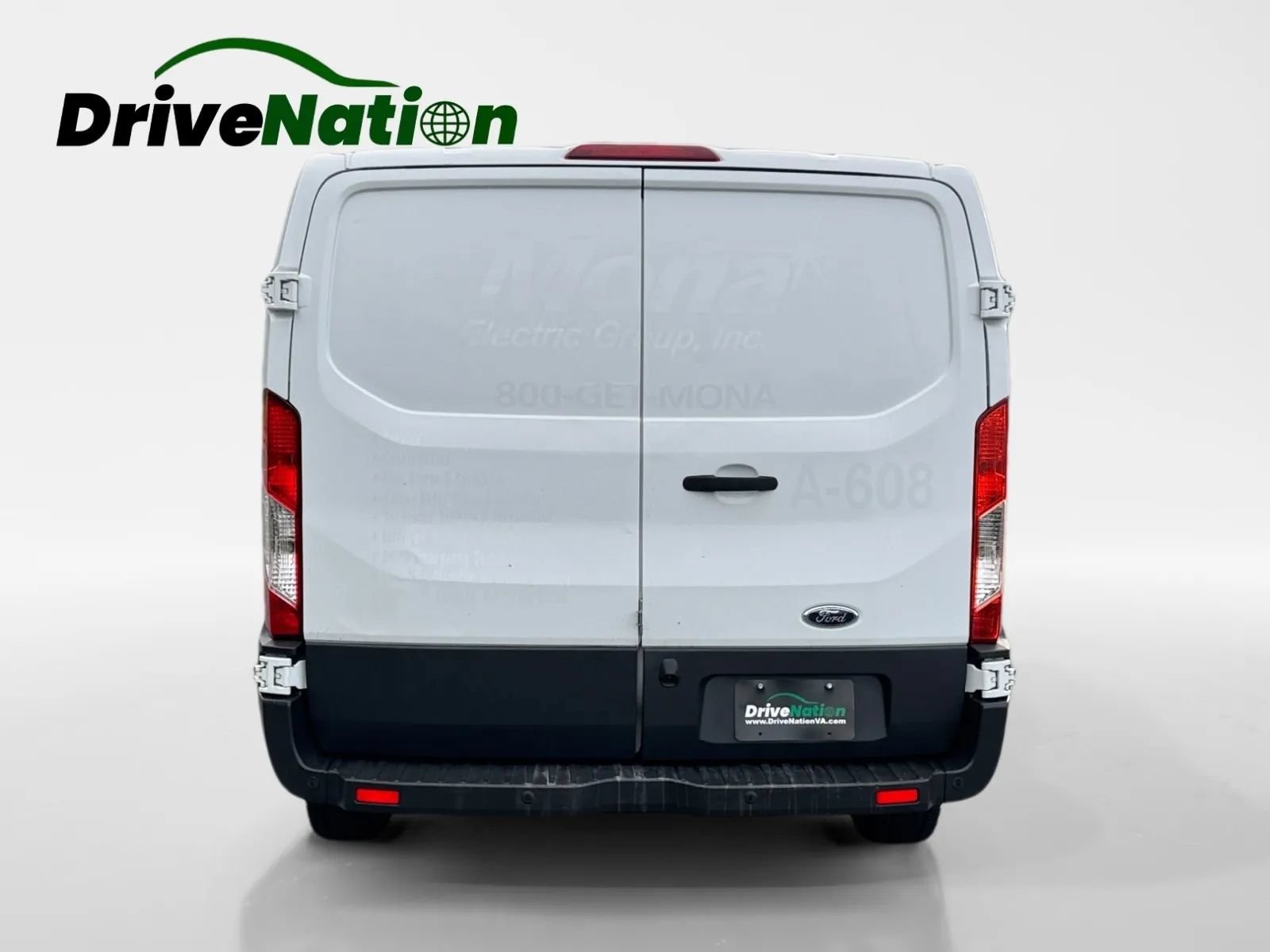 Used 2016 Ford Transit 250 130 Low Roof RWD image 6