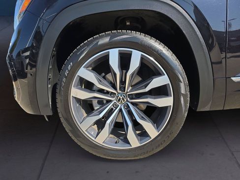Used 2022 Volkswagen Atlas Cross Sport SEL Premium R-Line AWD/4WD image 14