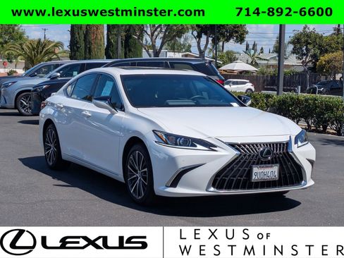 Certified 2025 Lexus ES 300h w/ Premium Package image 3