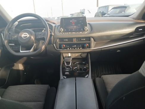 Used 2023 Nissan Rogue SV FWD image 14