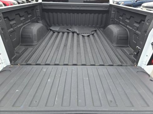 Certified 2025 GMC Sierra 1500 Elevation w/ Preferred Package image 4