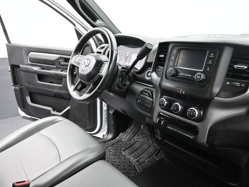 Used 2022 RAM 3500 Tradesman AWD/4WD image 17