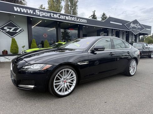 Used 2016 Jaguar XF Prestige RWD image 1