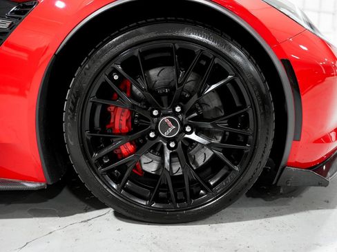 Used 2015 Chevrolet Corvette Z06 image 30