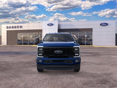 New 2026 Ford F250 XLT w/ XLT Premium Package AWD/4WD image 6