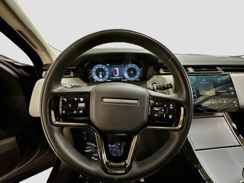 Used 2025 Land Rover Range Rover Velar S AWD/4WD image 10