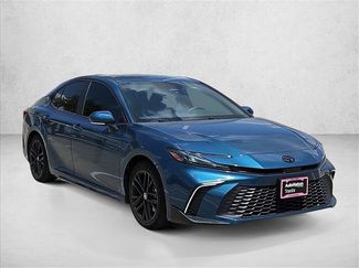 Used 2026 Toyota Camry SE w/ Convenience Package FWD video 3