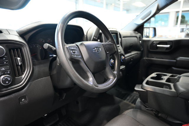 Used 2019 Chevrolet Silverado 1500 Custom Trail Boss w/ Custom Convenience Package AWD/4WD image 19
