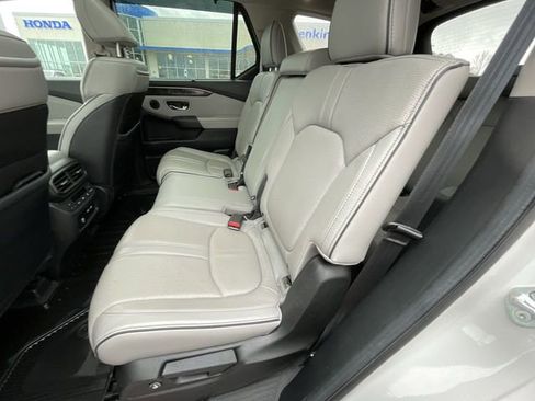 Certified 2023 Honda Pilot Elite image 16