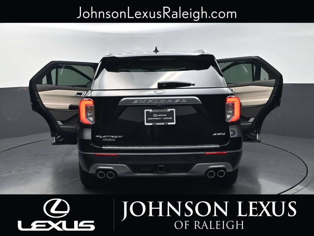 Used 2023 Ford Explorer Platinum w/ Technology Package AWD/4WD image 35