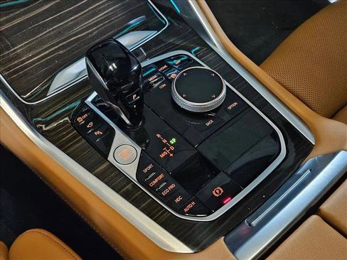 Certified 2023 BMW X6 xDrive40i w/ M Sport Package image 12