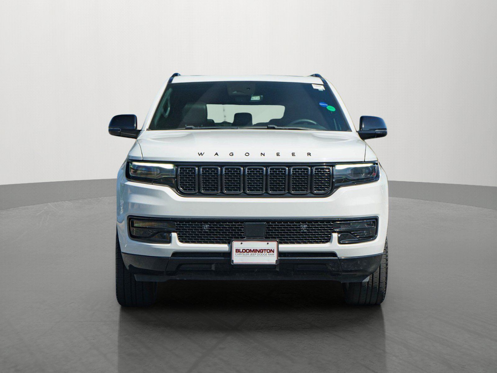 Used 2024 Jeep Wagoneer Series II AWD/4WD image 2