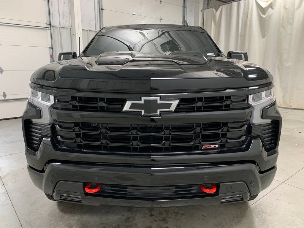 Used 2026 Chevrolet Silverado 1500 LT Trail Boss w/ LT Trail Boss Premium Package AWD/4WD image 14