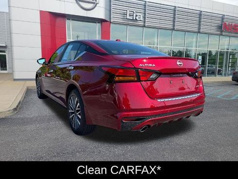 Certified 2023 Nissan Altima 2.5 SV w/ SV Premium Package AWD/4WD image 12