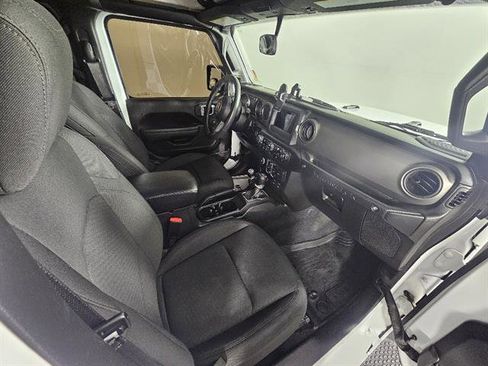 Used 2022 Jeep Wrangler Unlimited Sport image 14