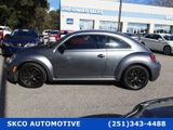Used 2017 Volkswagen Beetle 1.8T S image 2