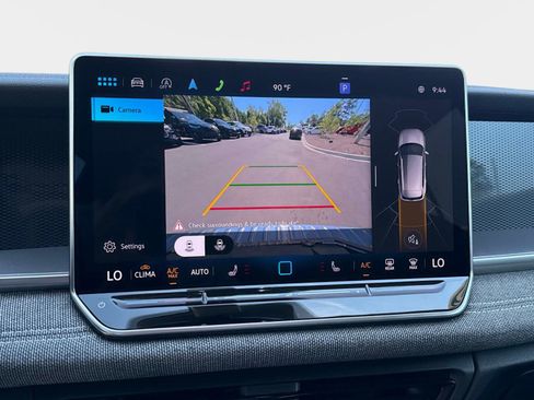Certified 2025 Volkswagen Tiguan S FWD image 24