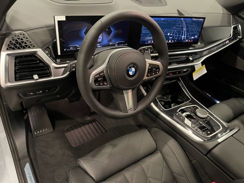 New 2026 BMW X5 xDrive40i w/ M Sport Package image 7