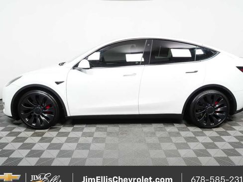 Used 2022 Tesla Model Y Performance image 27