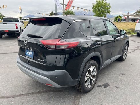 Used 2023 Nissan Rogue SV AWD/4WD image 8