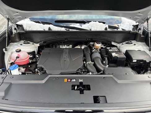 Certified 2025 Hyundai Santa Fe XRT image 11