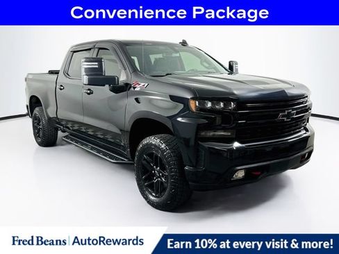 Used 2020 Chevrolet Silverado 1500 LT Trail Boss w/ Convenience Package AWD/4WD image 1