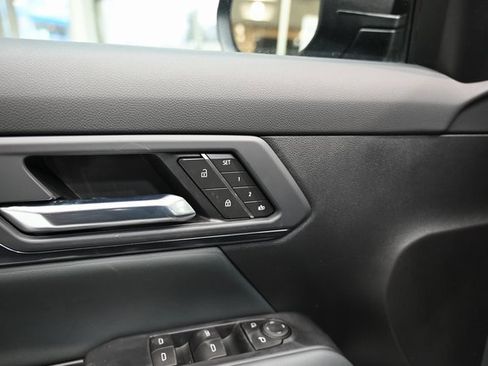 New 2026 GMC Terrain AT4 w/ Convenience Package III image 25