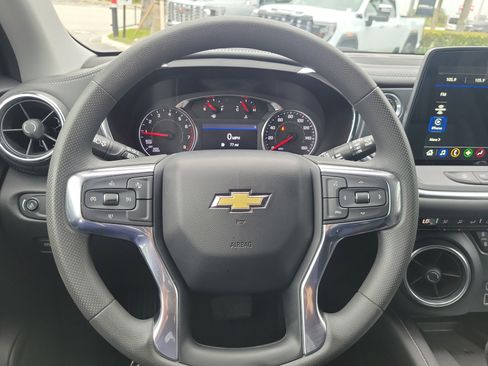 Used 2024 Chevrolet Blazer LT w/ Convenience Package image 17