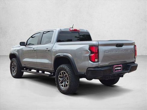 Used 2023 Chevrolet Colorado ZR2 w/ ZR2 Convenience Package III AWD/4WD image 7