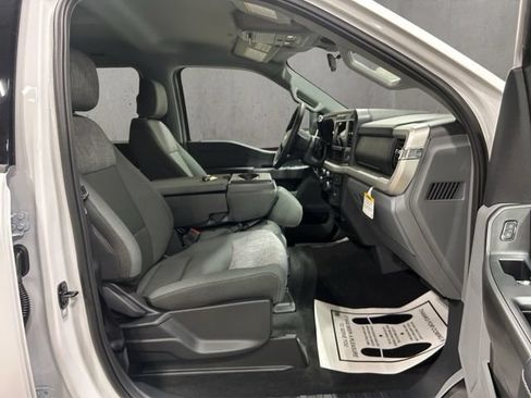 New 2026 Ford F250 XLT w/ FX4 Off-Road Package AWD/4WD image 19