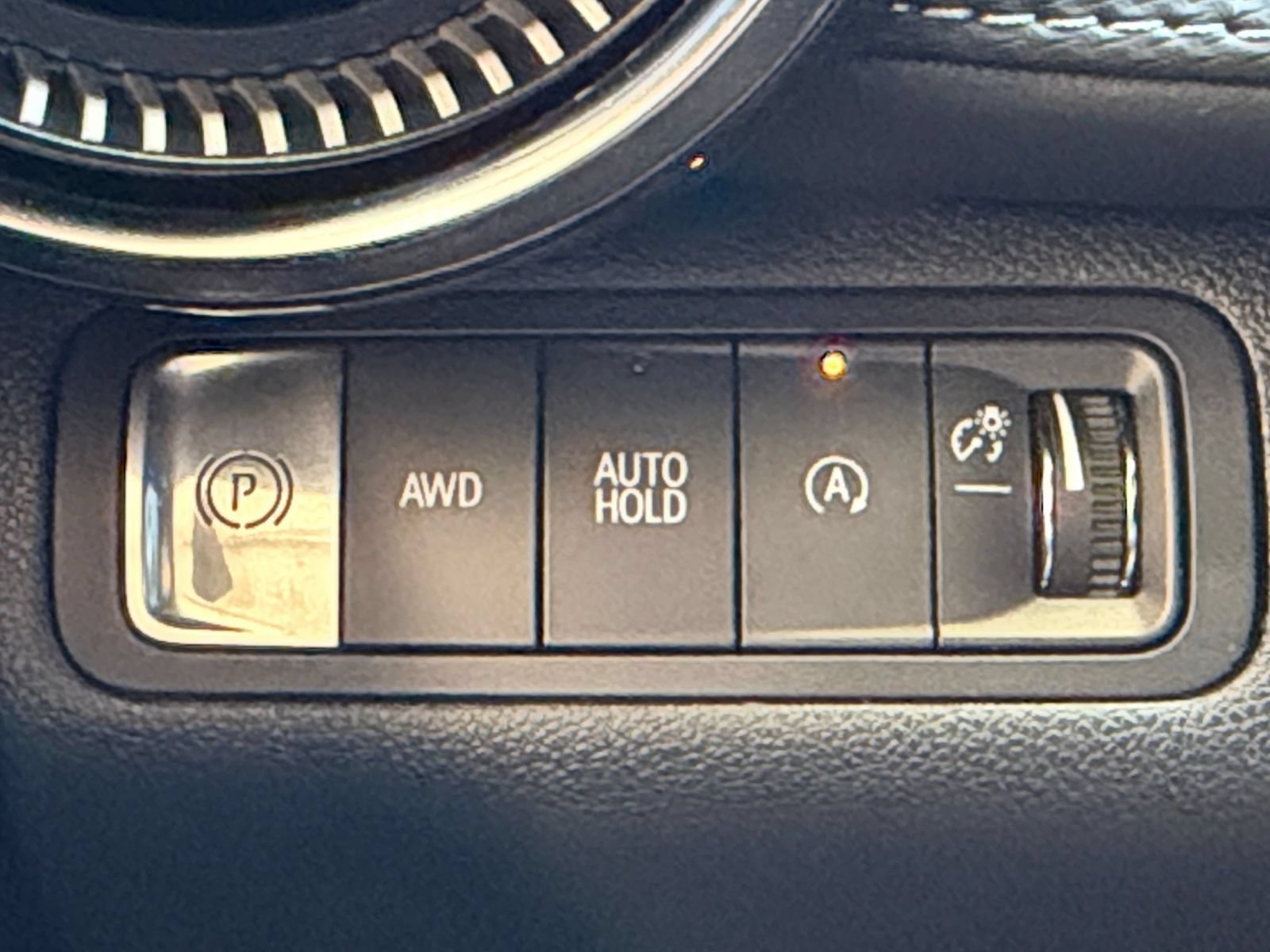 Used 2025 Chevrolet Equinox LT AWD/4WD image 34