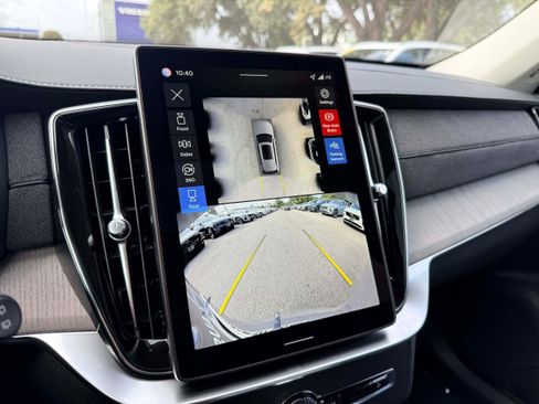 New 2026 Volvo XC90 B6 Ultra image 22