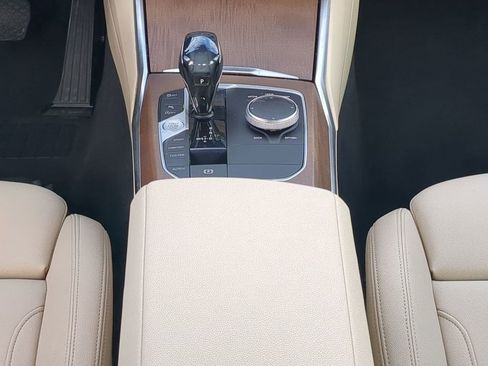 Used 2021 BMW 330i xDrive Sedan w/ Convenience Package image 20